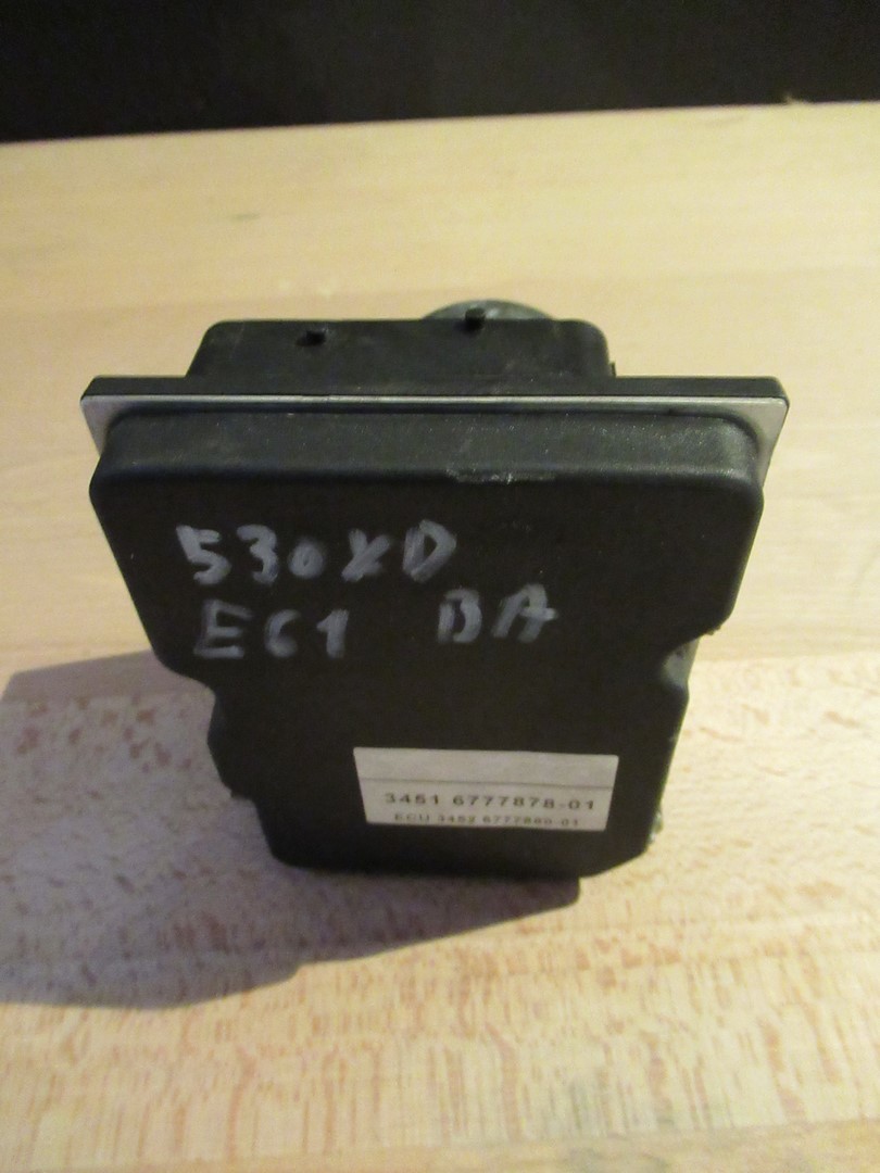 bloc ABS de BMW 530xd e61 référence 0265950668 Deutsch Car 27