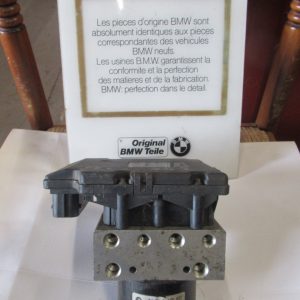 bloc ABS ( groupe hydrolique) de bmw 323 ou 328 e46 référence 34511166037/1166037