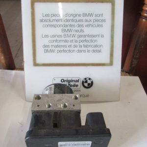 Bloc ABS ( groupe hydraulique ) de BMW e87 phase 1 compatible avec  e90 e91 e92 e93 référence 34516769844/34526769845