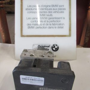 bloc ABS ( groupe hydraulique) de bmw 330d e46 référence 34516759045 ou 6759047