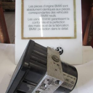 bloc ABS ( groupe hydraulique ) de BMW e87 compatible e81 e90 e91 référence 34516771486/34526771487