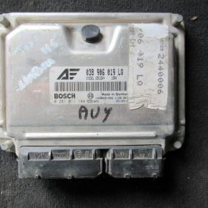 calculateur moteur de SHARAN 1L9 tdi type moteur AUY référence 038906019LQ/bosch 0281011144