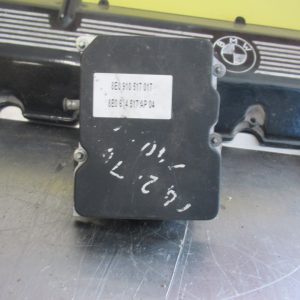 Bloc ABS de AUDI A4 B7 référence 8E0614517AP/8E0910517017