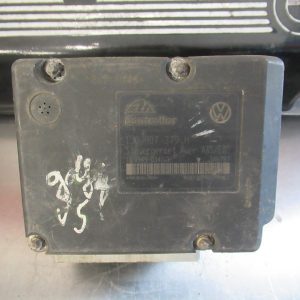 Bloc ABS de GOLF 4 V5  référence1J0907379H / 1J0614217