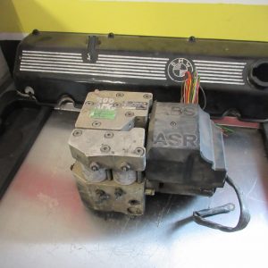 Bloc ABS de MERCEDES 500 AMG référence 0265202012