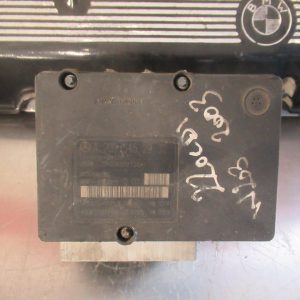 Bloc ABS de MERCEDES 220 cdi W203 référence A2095452932