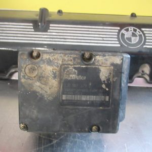 Bloc ABS de GOLF 4 ou SHARAN  référence1J0907379D / 1J0614117B