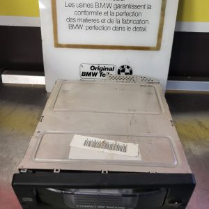 Chargeur 6 cd bmw e60 e61 ref 6938975