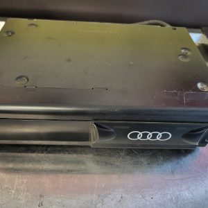 Chargeur cd audi ref 4d0035111