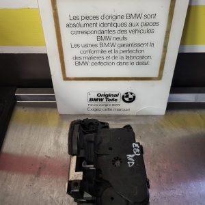 Serrure de porte avant droite bmw e84 ref7229466
