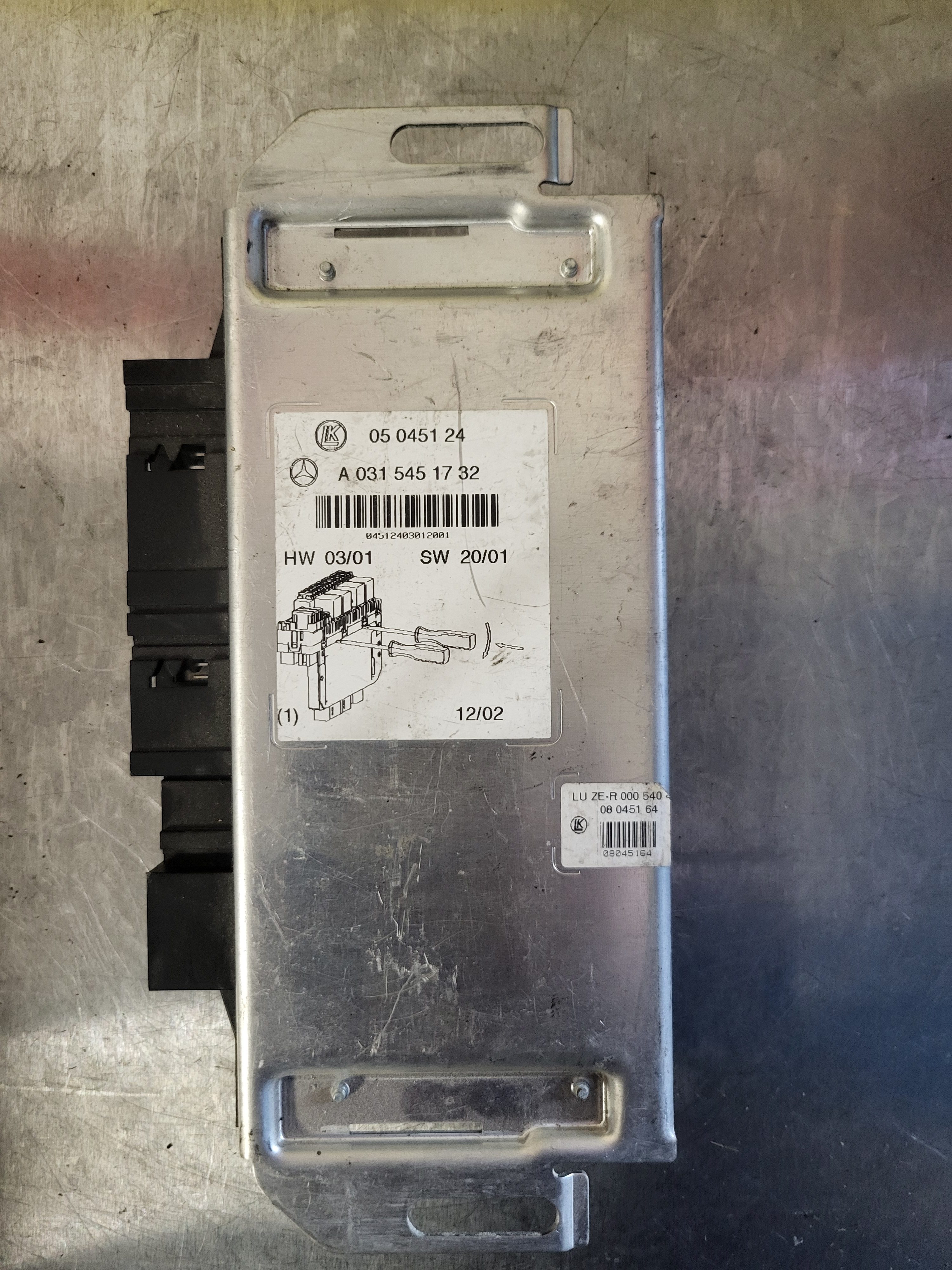 Bouton Commande Siège Avant Gauche Mercedes W220 - Réf 2208219351 (occasion)