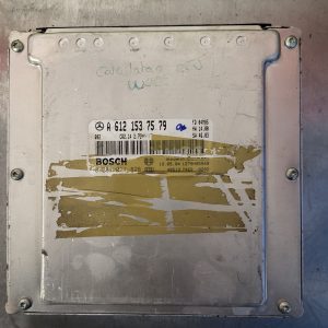 0281011828 / a6121537579 calculateur moteur Mercedes 270cdi