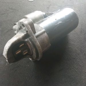 7796892 Démarreur de bmw 118d e87 122cv