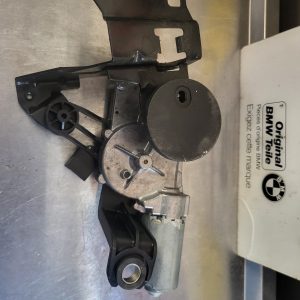 1397220905 moteur d essuie-glace arrière de bmw e61
