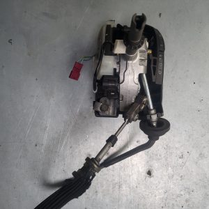 Levier de boite automatique bmw x3 e83 ref 3414638