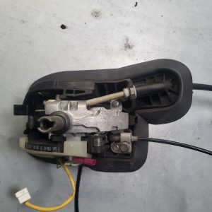 Levier de boite automatique bmw 635d e63  ref 7541795