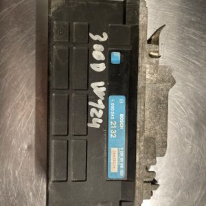 0125452132 / 0265101018 calculateur abs Mercedes w124