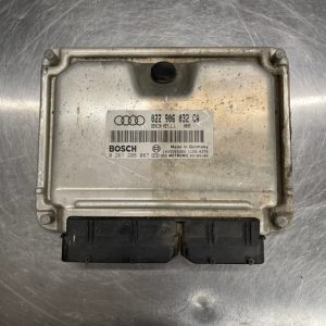 022906032ca / 0261208087 calculateur moteur audi a3 3l2