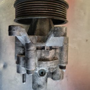 2109774 pompe de direction assistée de bmw x5 e53 4l4