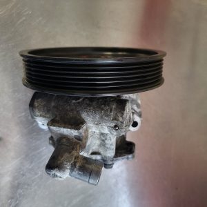 0024669301 pompe de direction assistée de Mercedes w203 200cdi