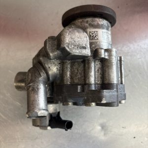 7696974136 pompe de direction assistée de bmw  335i e92