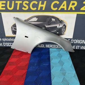 aile droite grise de mercedes classe s w220