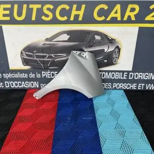 Aile droite de Mercedes w169