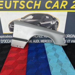 aile droite grise de mercedes w124