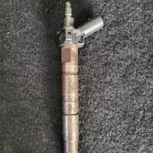 injecteur de bmw 123d e87 7800599