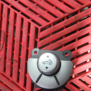bouton d ouverture de capote de mercedes slk r171