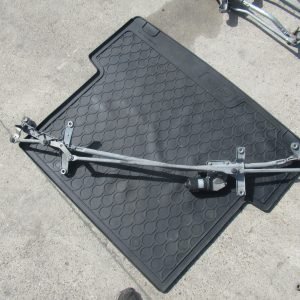 Moteur d’essuie-glace avant Mercedes Vito OEM A6398200140