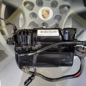Compresseur Pompe de Suspension Pneumatique Audi A8 D3 S8 4E – 15155000212